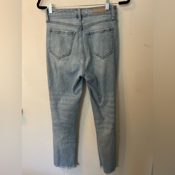 Jeans - Picture 2 of 3